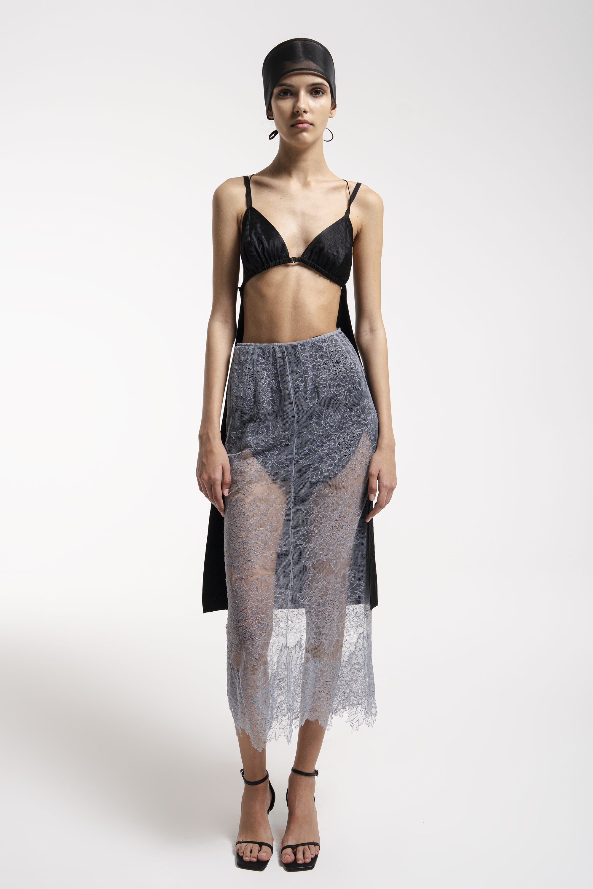 Lace skirt
